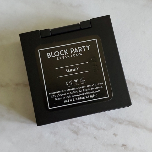 3/$20 Dose of Colours Block Party Shadow Slinky - Picture 4 of 5